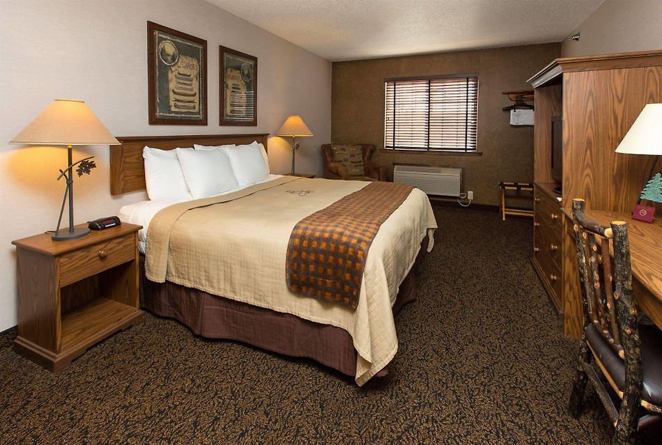 3⋆ STONEY CREEK HOTEL AND CONFERENCE CENTER QUINCY • Quincy, United